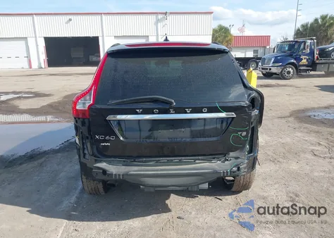 2017 Volvo Xc60 T5 z USA, uszkodzony, nr VIN YV440MDJ2H2079597
